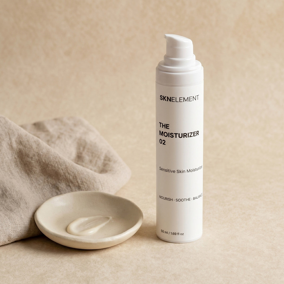 Element 02 — The Moisturizer